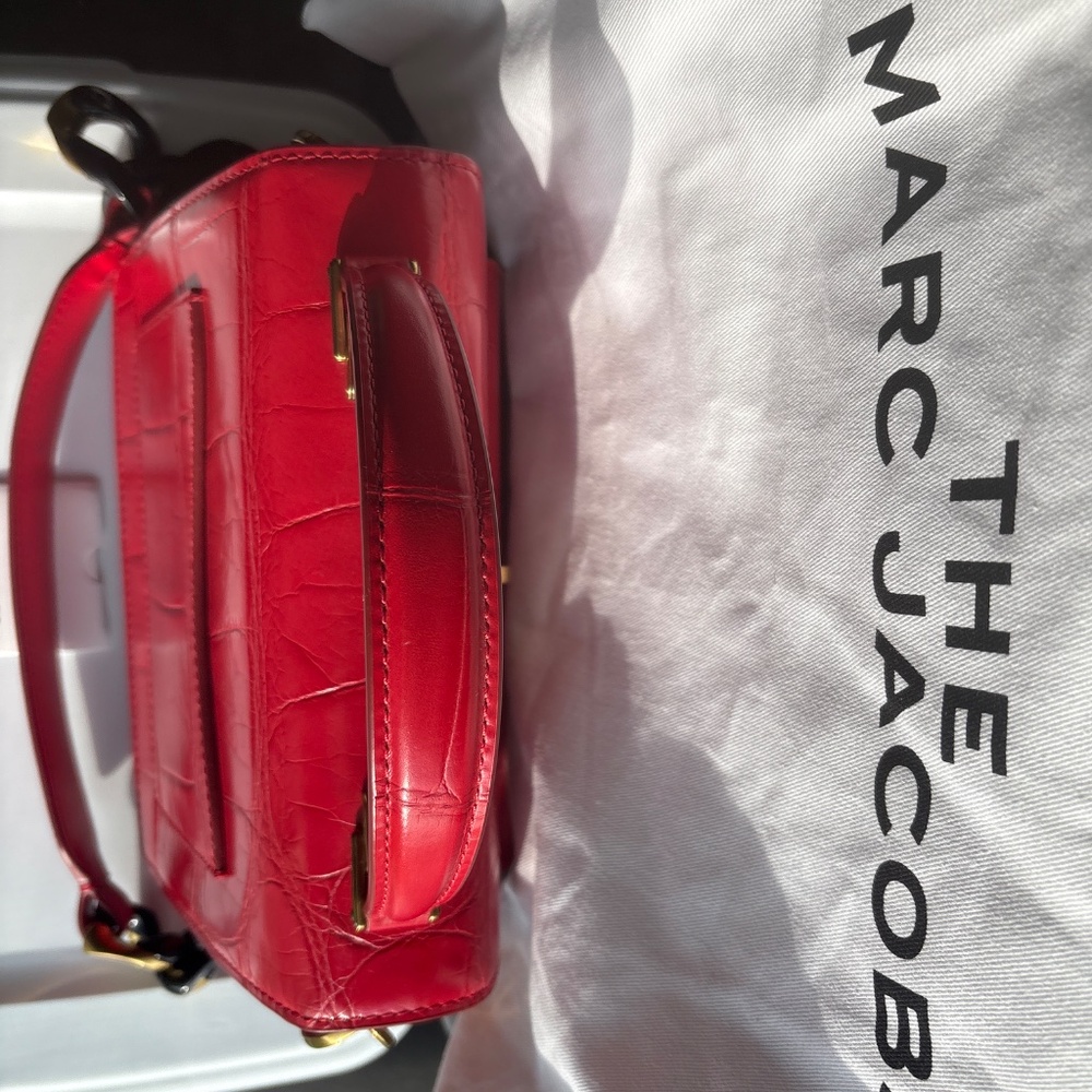 The Marc Jacobs Leather Red Bag With Black Chain strap - Picture 3 of 8
